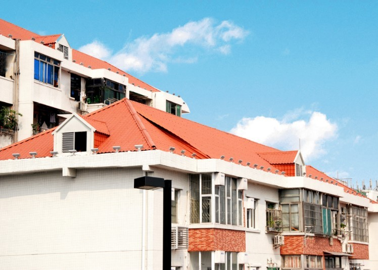 合成樹脂瓦為什么越來越受歡迎，使用范圍越來越廣泛呢